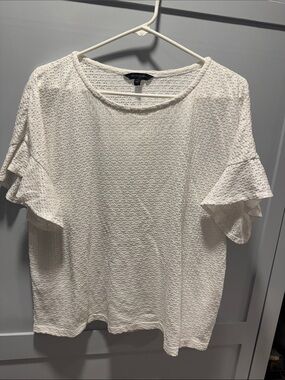 Banana Republic White Textured Ruffle Sleeve Women's Top